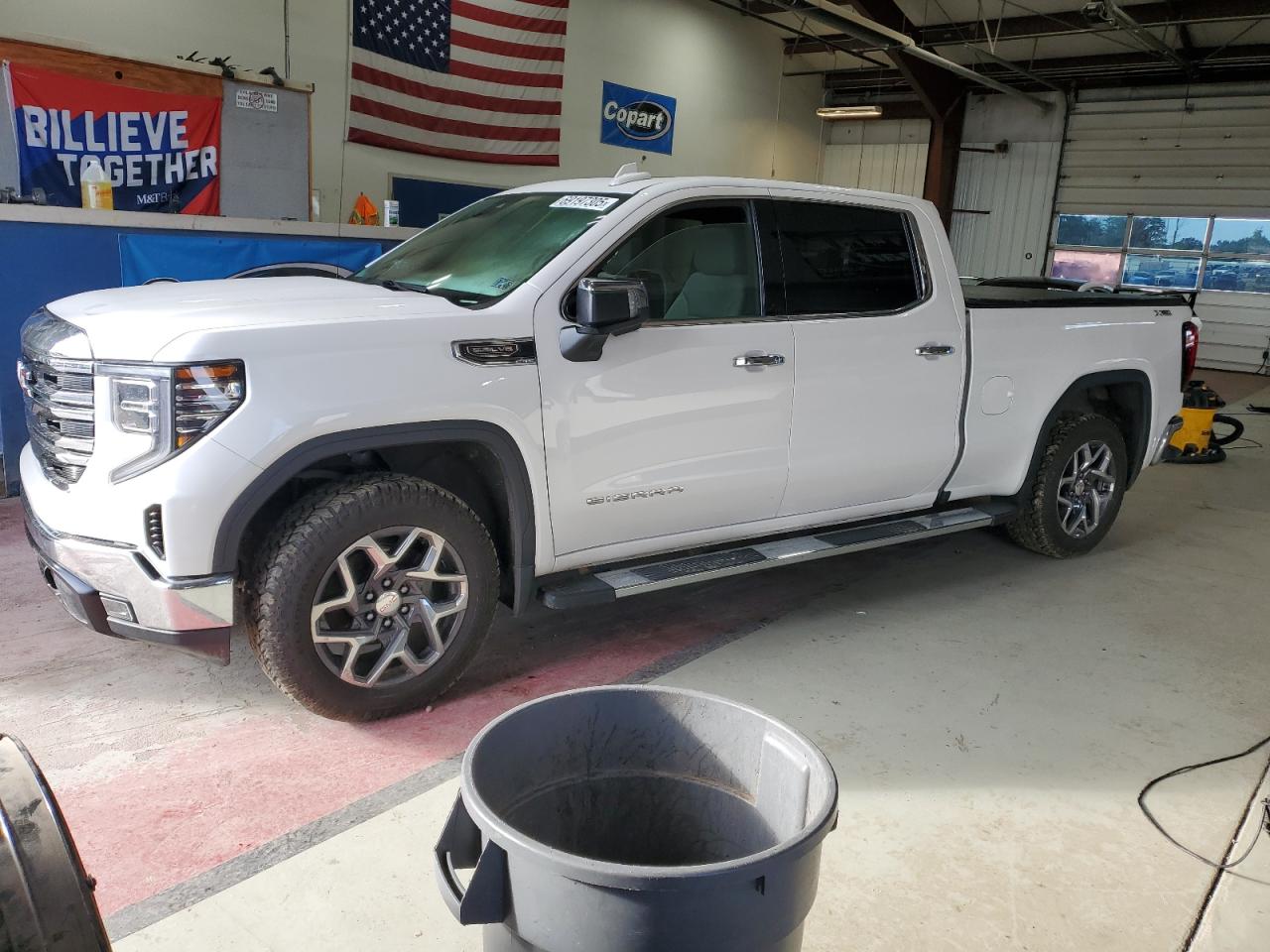 2023 GMC Sierra 1500 SLT, VIN 3GTUUDED7PG179586 — Interior fire
