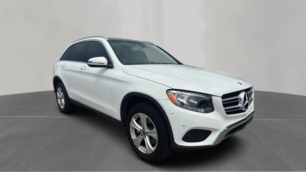 2018 Mercedes-Benz GLC 300, VIN WDC0G4JB4JF352882 — Normal wear