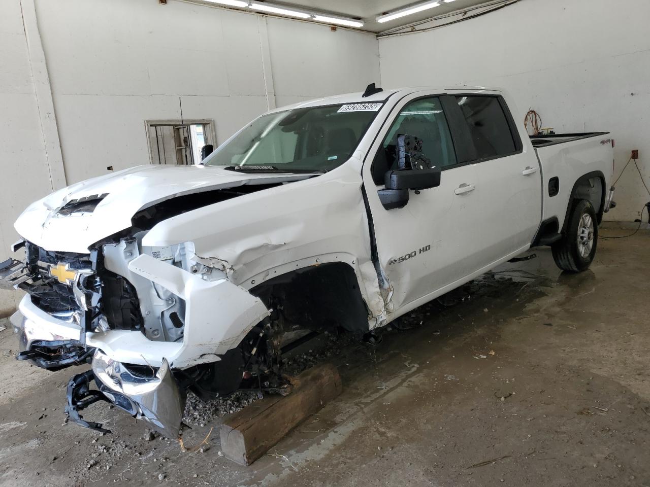 2025 Chevrolet Silverado 2500HD LT, VIN 2GC1KNEY2S1222671 — Перед