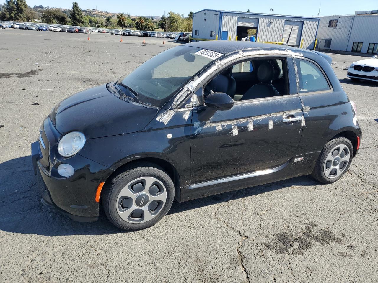 2015 FIAT 500e, VIN 3C3CFFGE8FT732800 — Minor dents and scratches