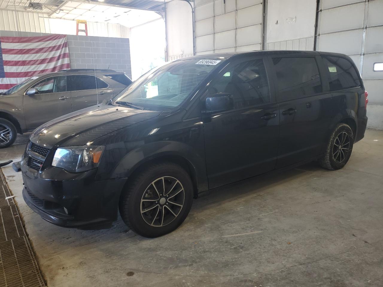 2019 Dodge Grand Caravan SE, VIN 2C4RDGBG1KR547284 — Partial repair