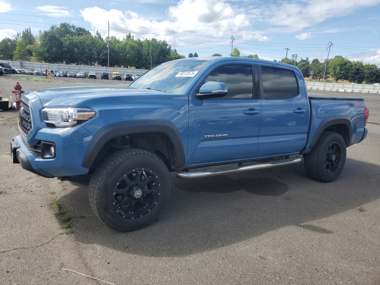 2019 Toyota Tacoma SR, VIN 3TMCZ5AN8KM281376 — Side