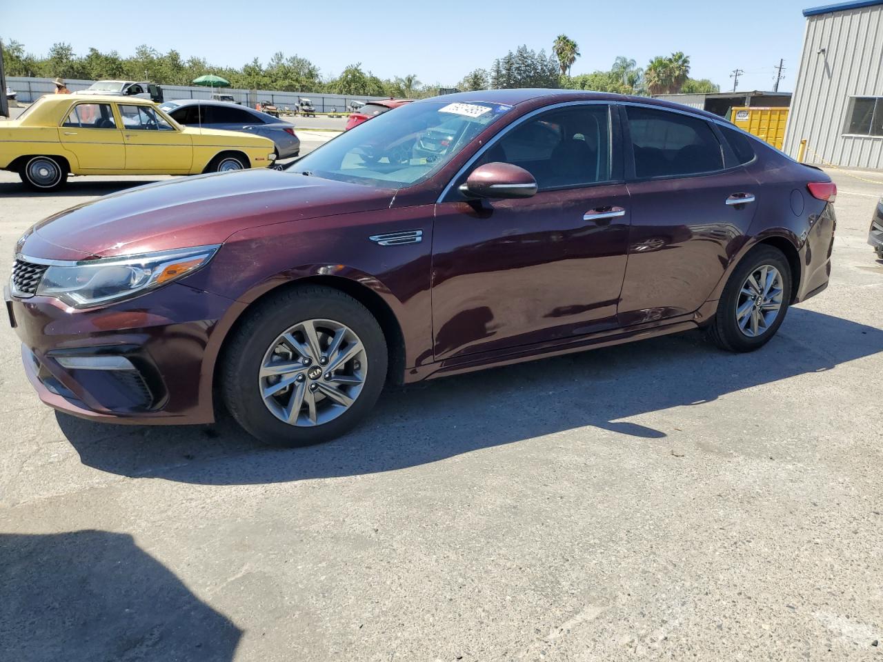 2019 Kia Optima LX, VIN 5XXGT4L34KG287542 — Prior damage history
