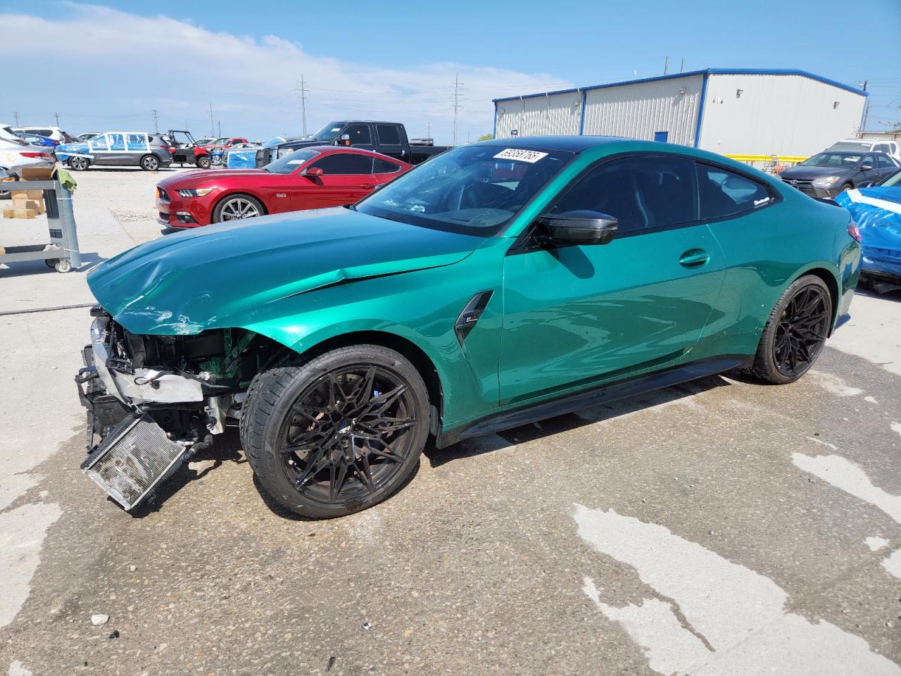 2023 BMW M4 Competition, VIN WBS33AZ01PCL12245 — Front end