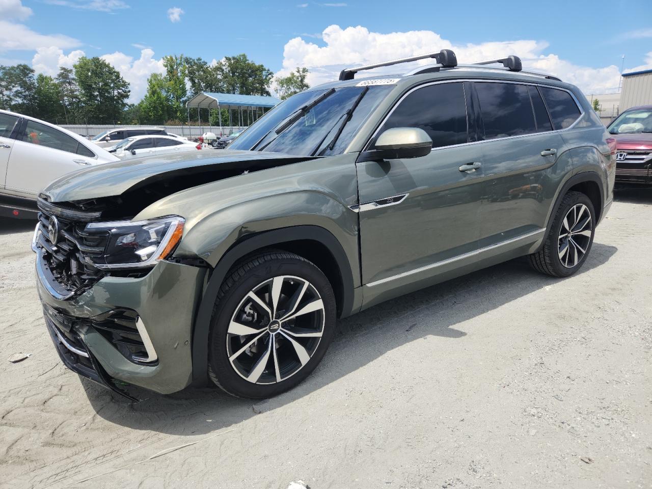 2025 Volkswagen Atlas SEL Premium R-Line, VIN 1V2FR2CA3SC556366 — Фото с аукциона