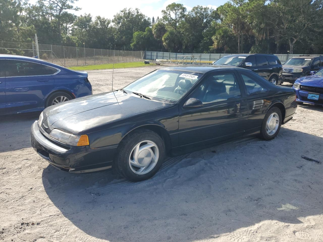 1991 Ford Thunderbird, VIN 1FAPP64R7MH159374 — Mechanical