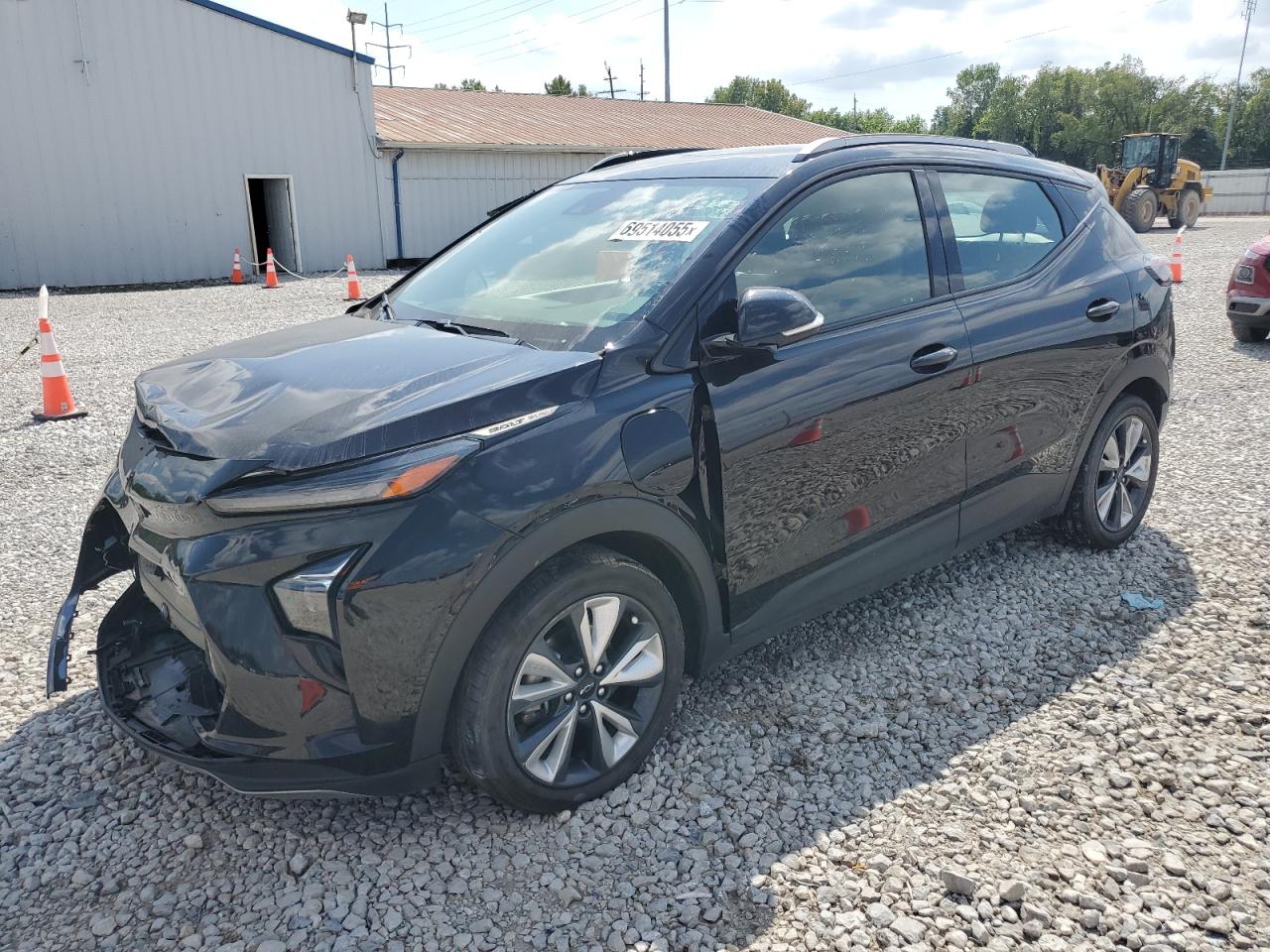 2022 Chevrolet Bolt EUV LT, VIN 1G1FY6S0XN4102997 — Front end