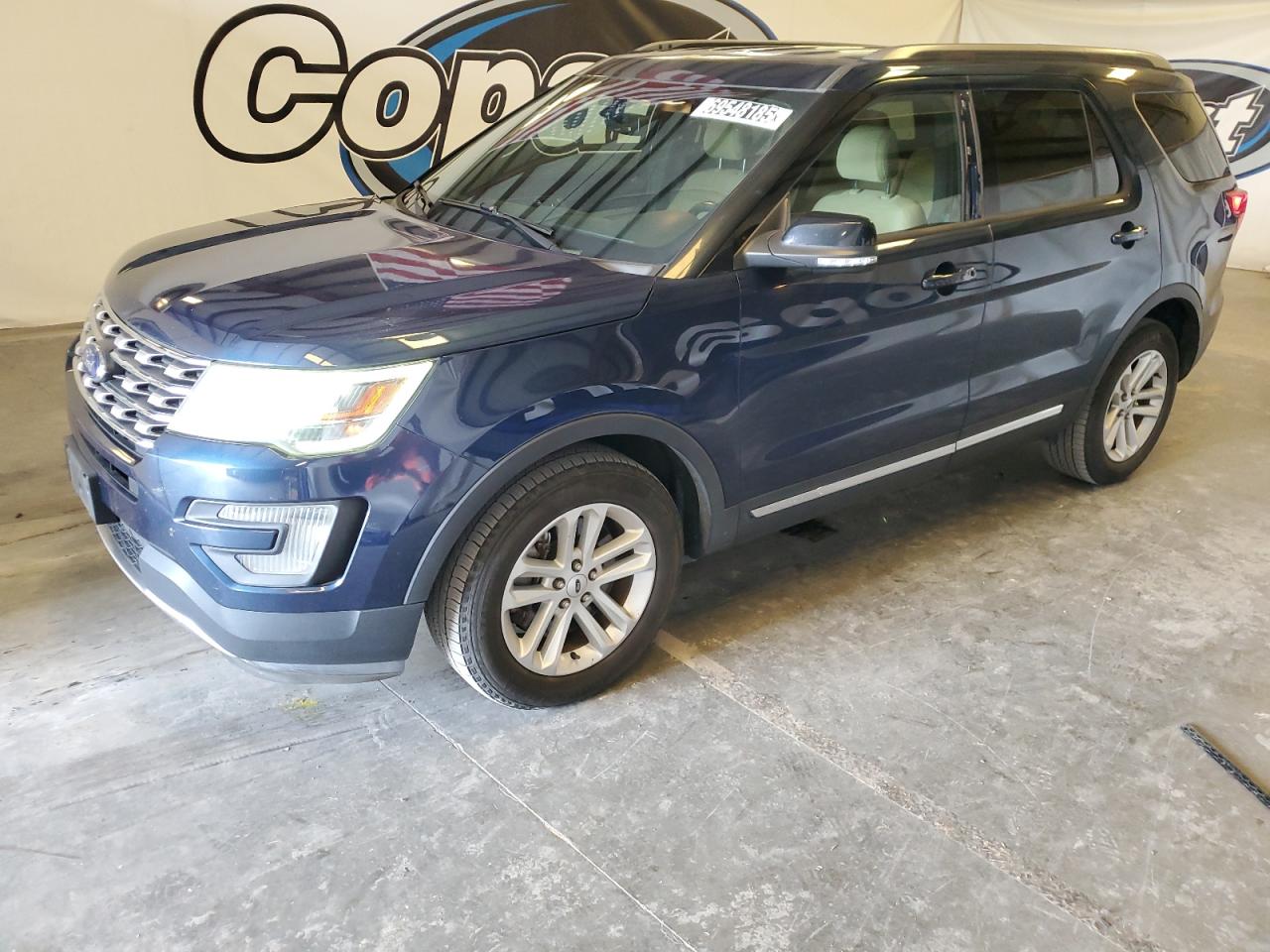 2017 Ford Explorer XLT, VIN 1FM5K7D83HGB49929 — Minor dents and scratches