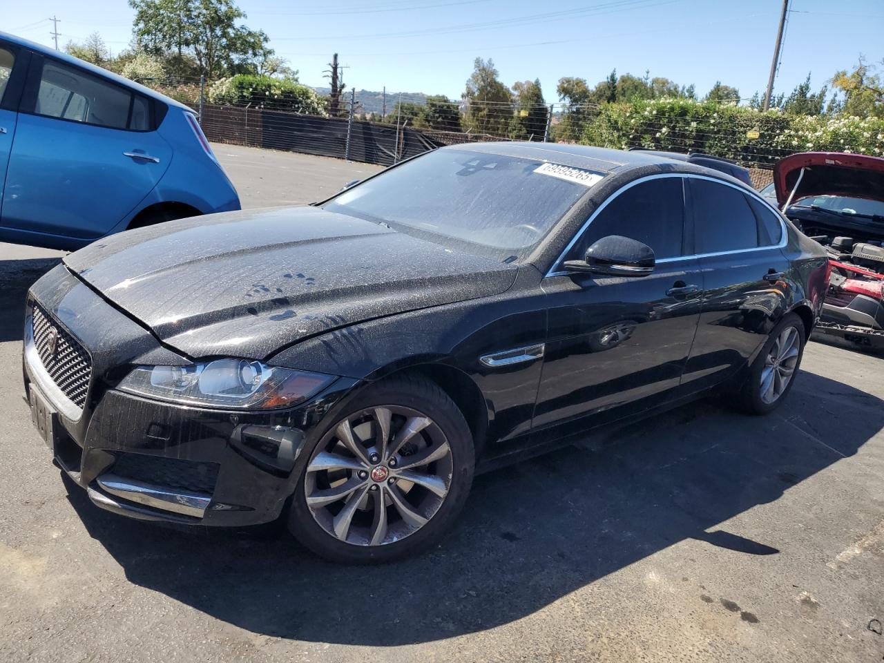 2019 Jaguar XF 25t Premium, VIN SAJBJ4FX0KCY79164 — Side