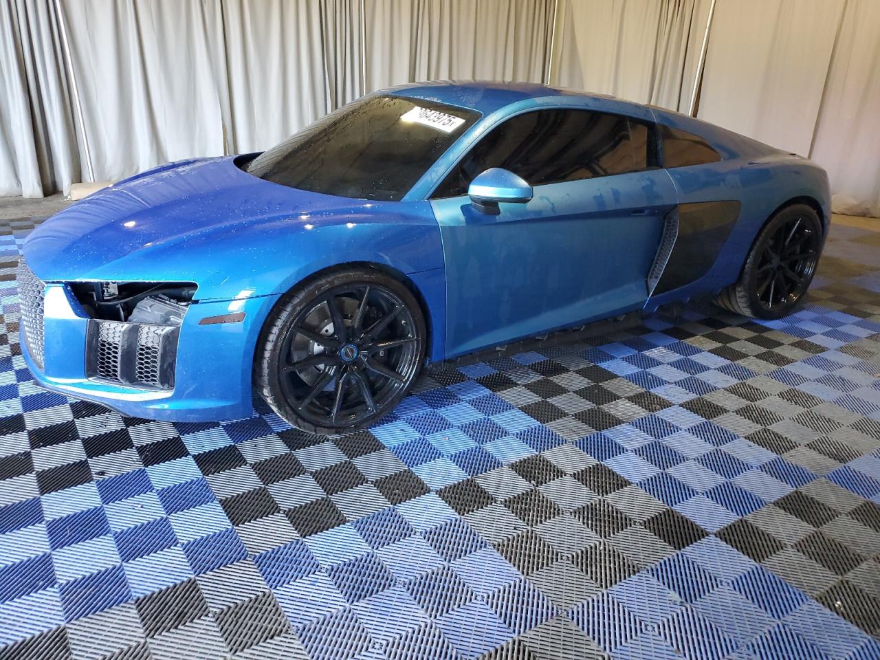 2017 Audi R8 V10, VIN WUAEAAFXXH7901217 — Front end
