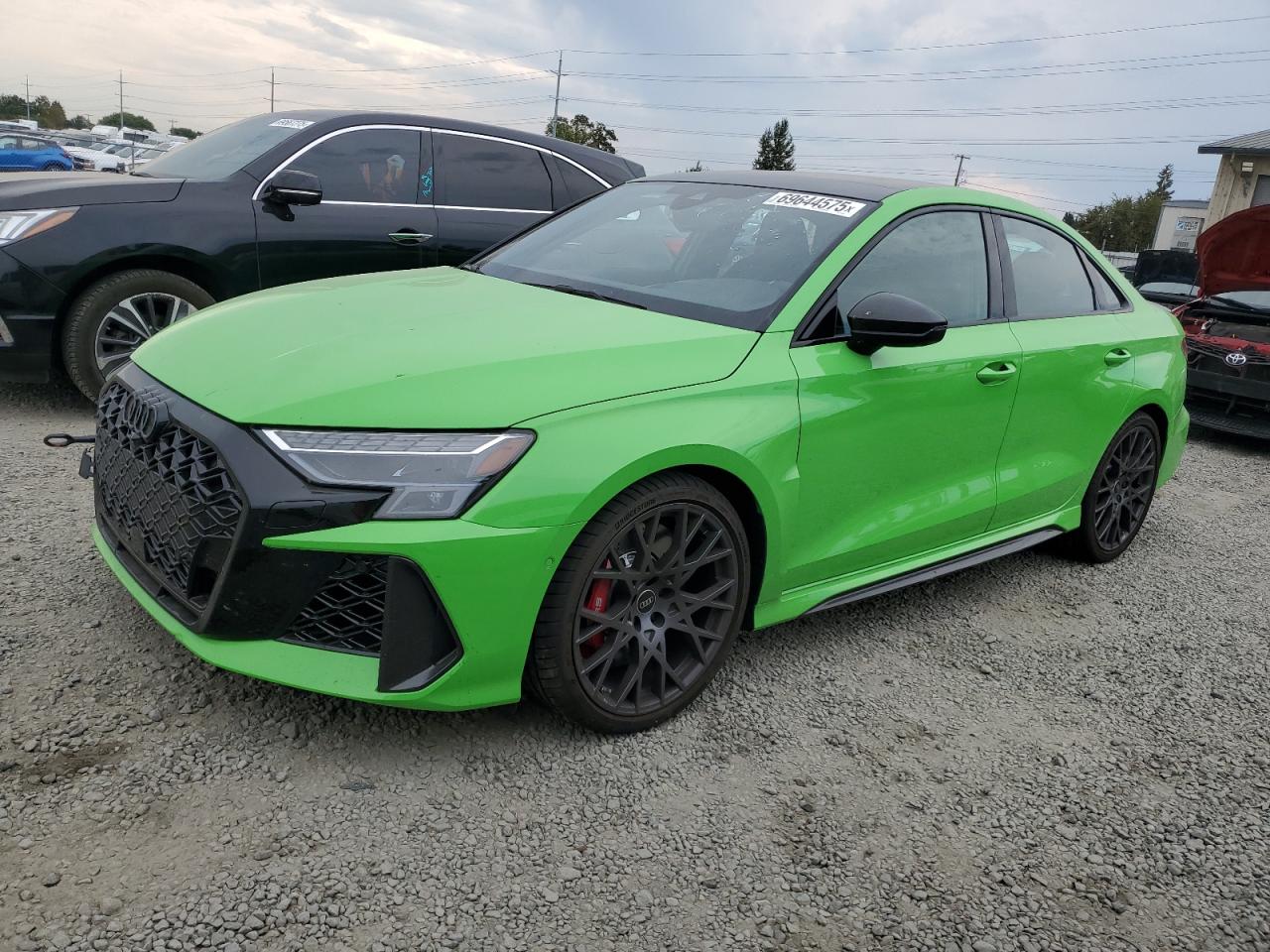 2025 Audi RS 3, VIN WUAGWDGYXSA909895 — Днище