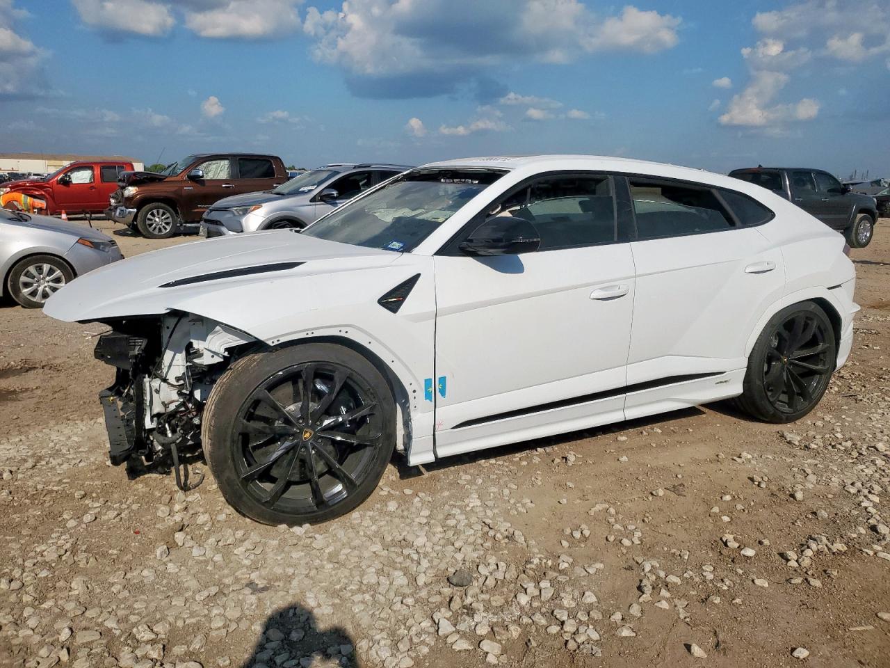 2024 Lamborghini Urus S, VIN ZPBUB3ZL9RLA32282 — Stripped