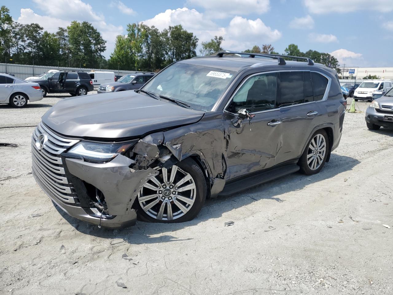 2023 Lexus LX LX 600 Ultra Luxury, VIN JTJLBACX2P4031319 — Front end