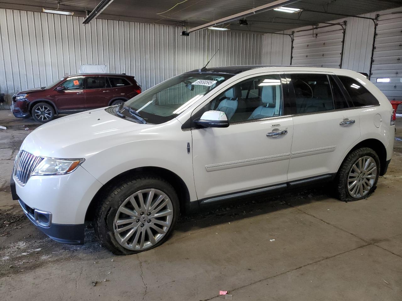 2012 Lincoln MKX, VIN 2LMDJ8JK6CBL01405 — Minor dents and scratches