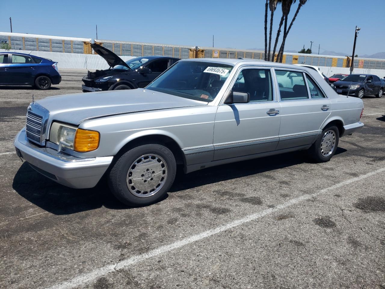 1991 Mercedes-Benz 420 SEL, VIN WDBCA35E4MA576009 — Minor dents and scratches