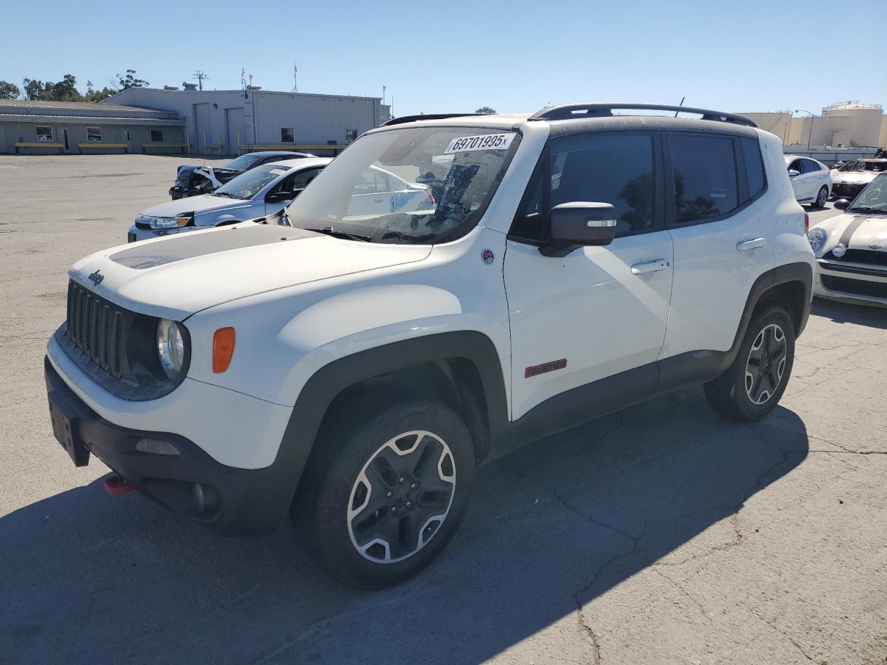 2017 Jeep Renegade Trailhawk, VIN ZACCJBCB1HPE86536 — Minor dents and scratches