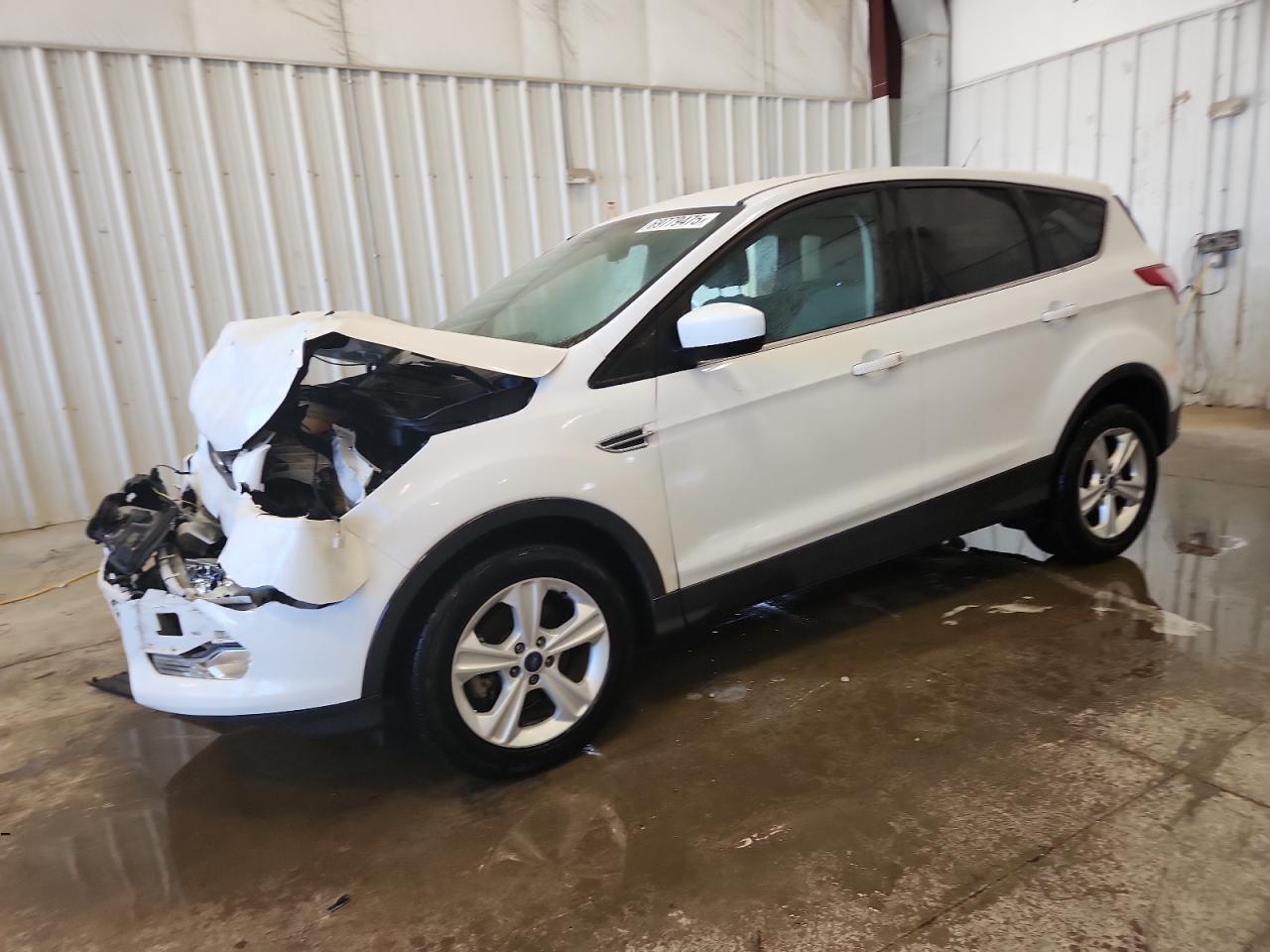 2015 Ford Escape SE, VIN 1FMCU0GX3FUC10464 — Front end