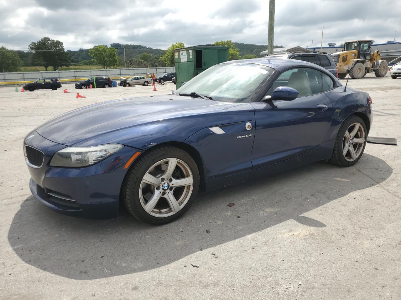 2012 BMW Z4 sDrive28i, VIN WBALL5C50CE716927 — Мелкие вмятины и царапины