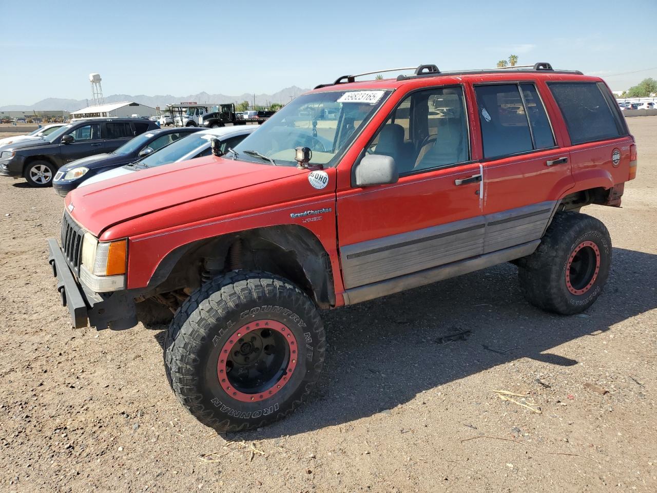 1994 Jeep Grand Cherokee Laredo, VIN 1J4GZ58Y8RC119240 — Rear end