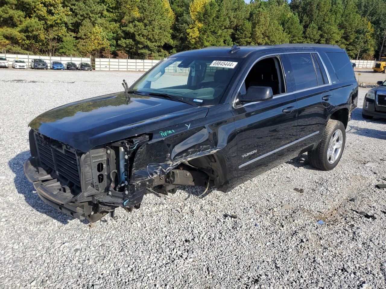 2019 GMC Yukon SLT, VIN 1GKS2BKC2KR382461 — Stripped