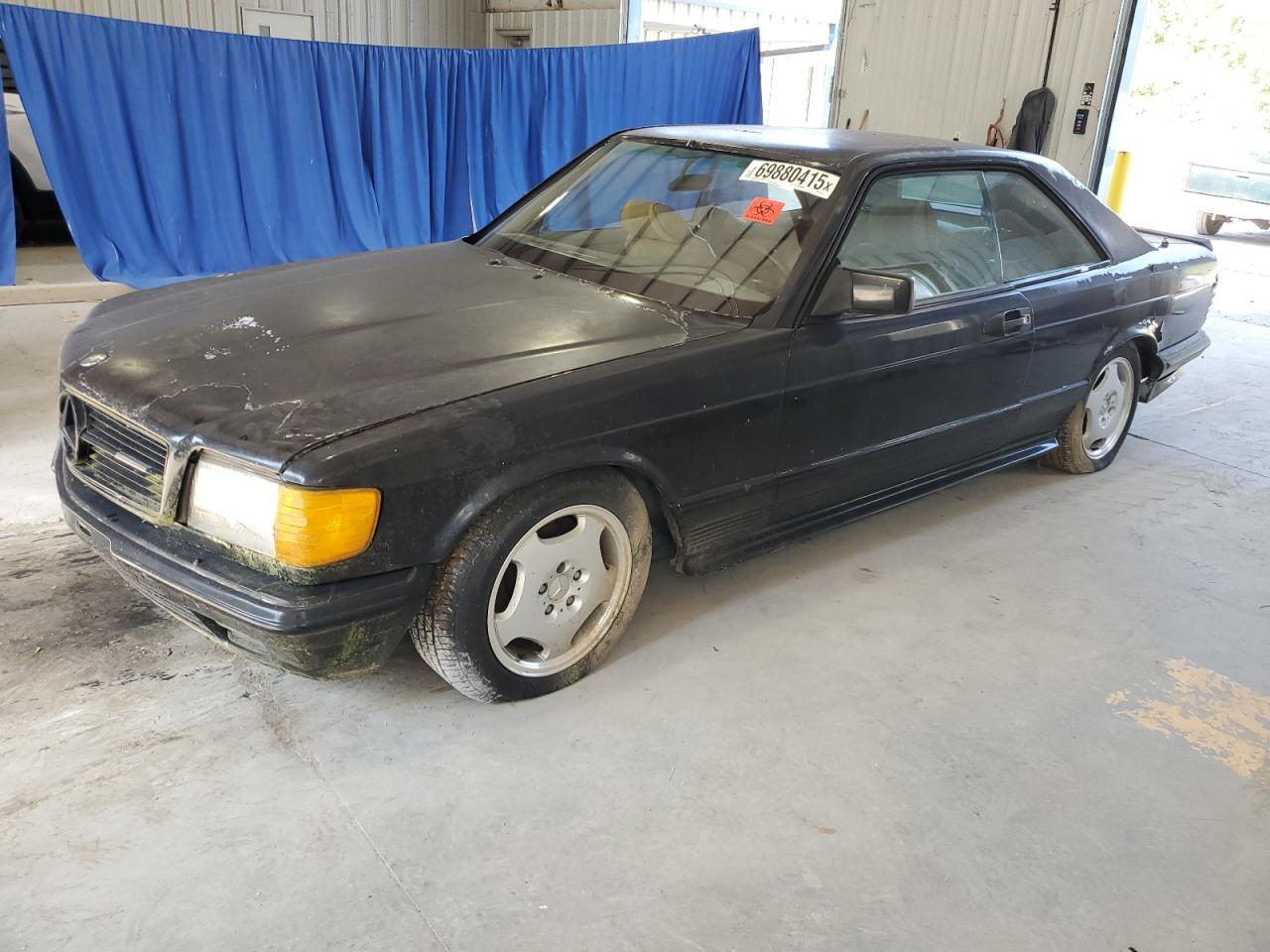 1984 Mercedes-Benz 500, VIN WDB12604412007377 — Minor dents and scratches