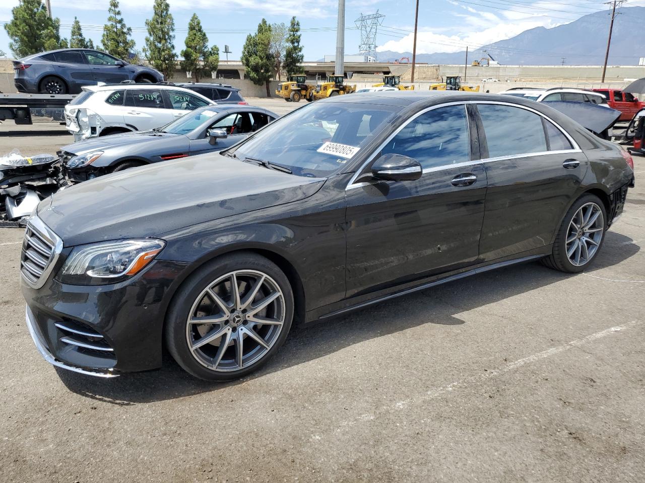 2018 Mercedes-Benz S 560, VIN WDDUG8DB5JA418742 — Rear end