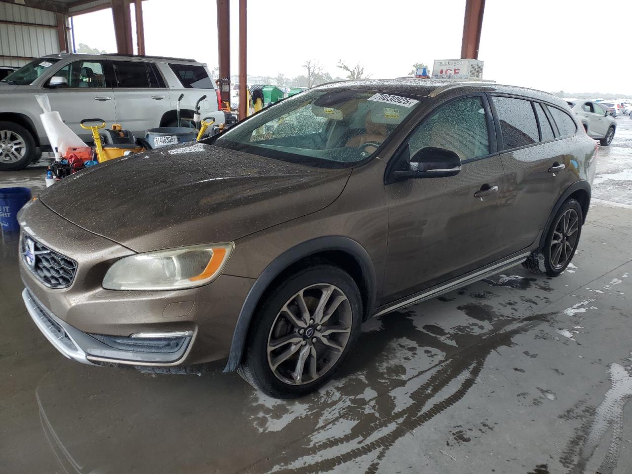 2015 Volvo V60 T5 Platinum, VIN YV4612HM8F1000323 — Обычный износ