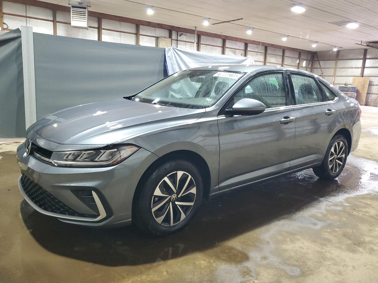 2025 Volkswagen Jetta S, VIN 3VW5X7BU0SM013662 — Днище