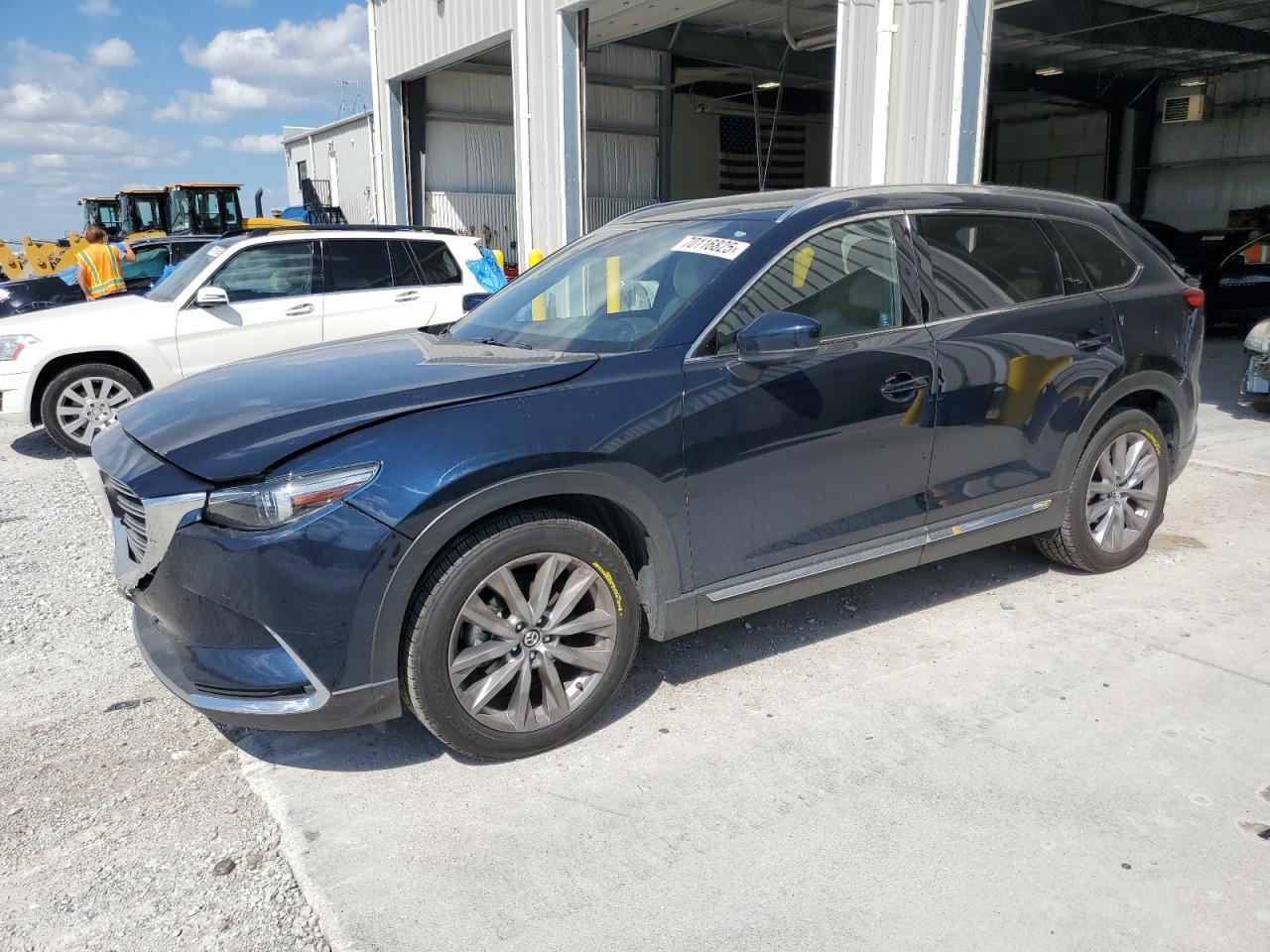 2022 Mazda CX-9 Grand Touring, VIN JM3TCBDY1N0609676 — Rear end