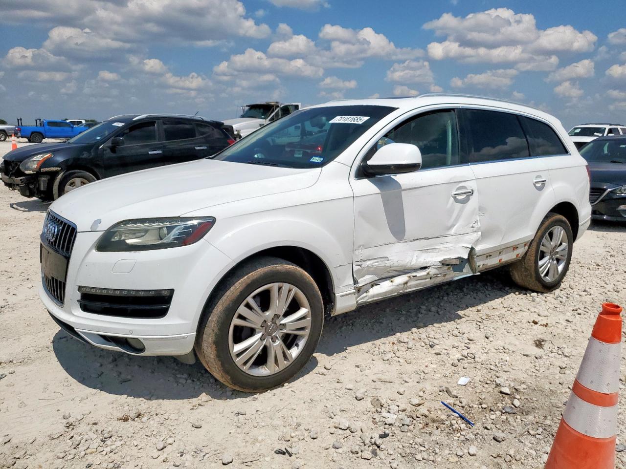 2011 Audi Q7 Premium Plus, VIN WA1LMAFE0BD007840 — Фото с аукциона