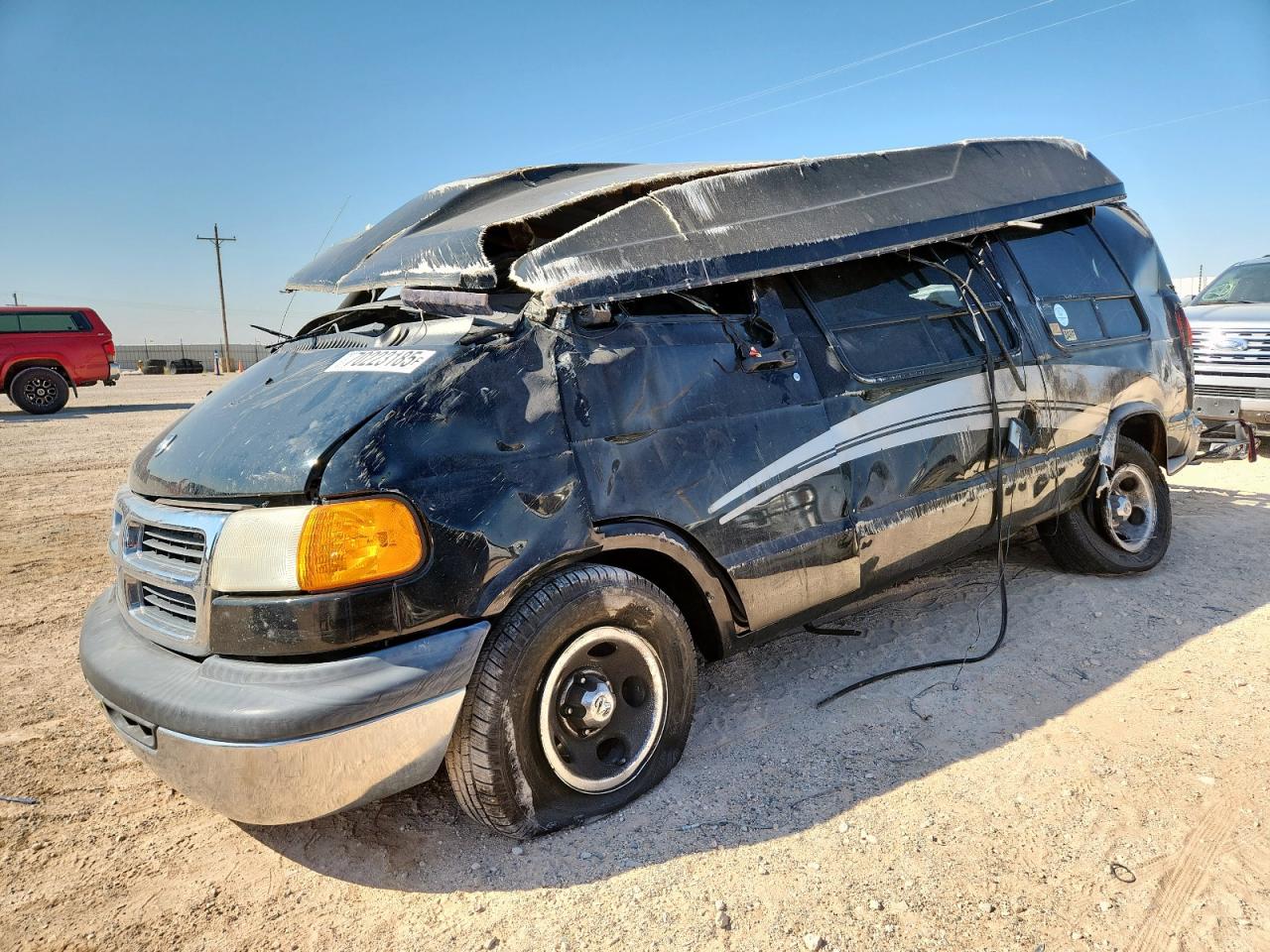 2001 Dodge Cargo, VIN 2B6HB11Y51K557627 — All over