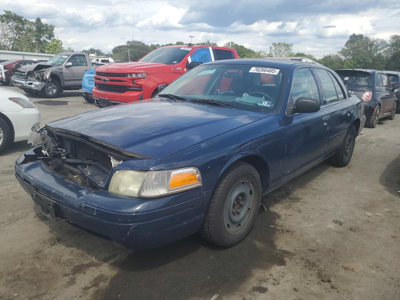 2003 Ford Police Interceptor Street Appear, VIN 2FAFP71W43X196943 — Front end