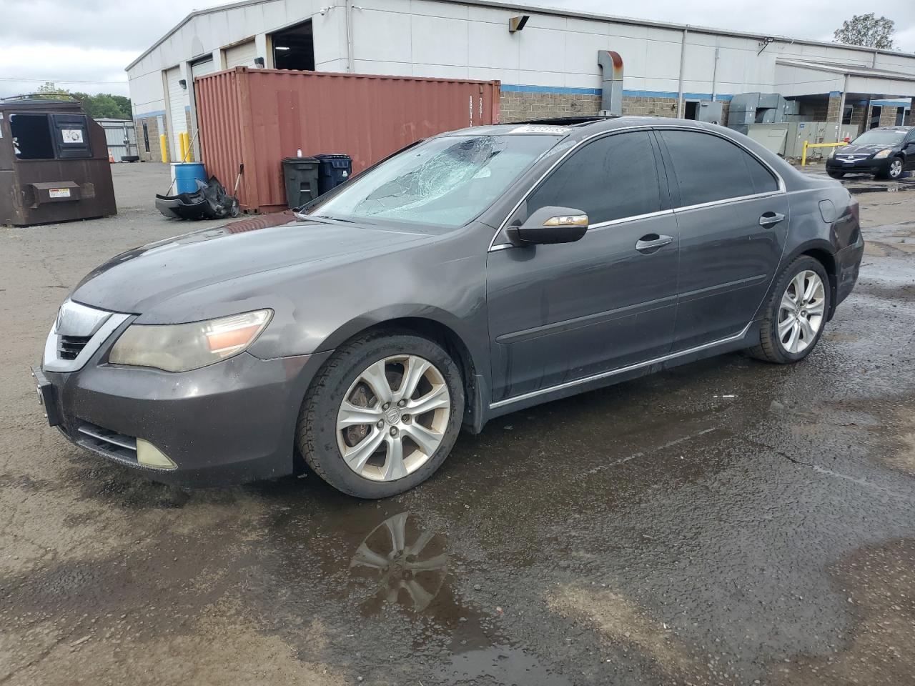 2010 Acura RL Technology, VIN JH4KB2F62AC001417 — Vandalism
