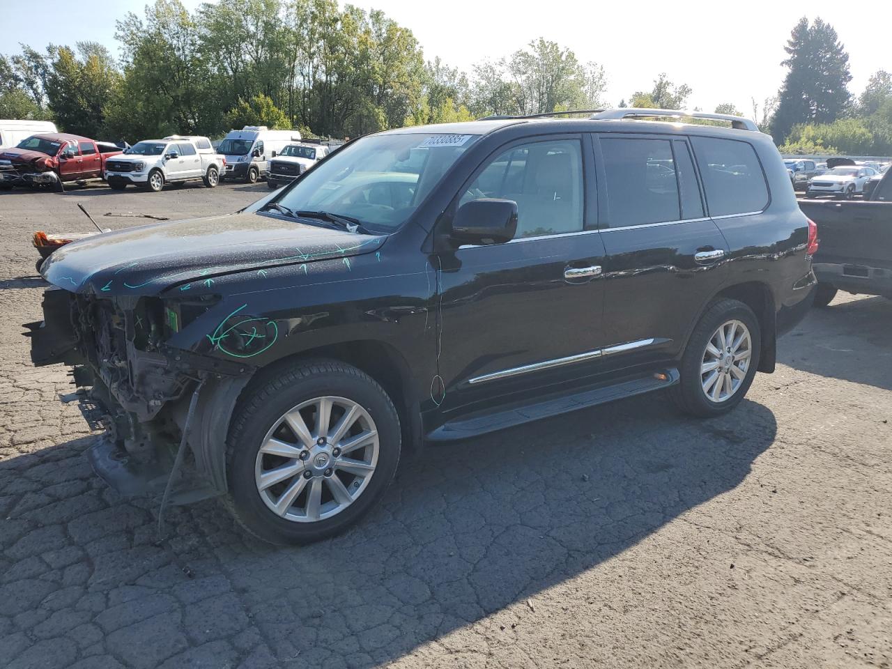 2008 Lexus LX 570, VIN JTJHY00W284016735 — Front end