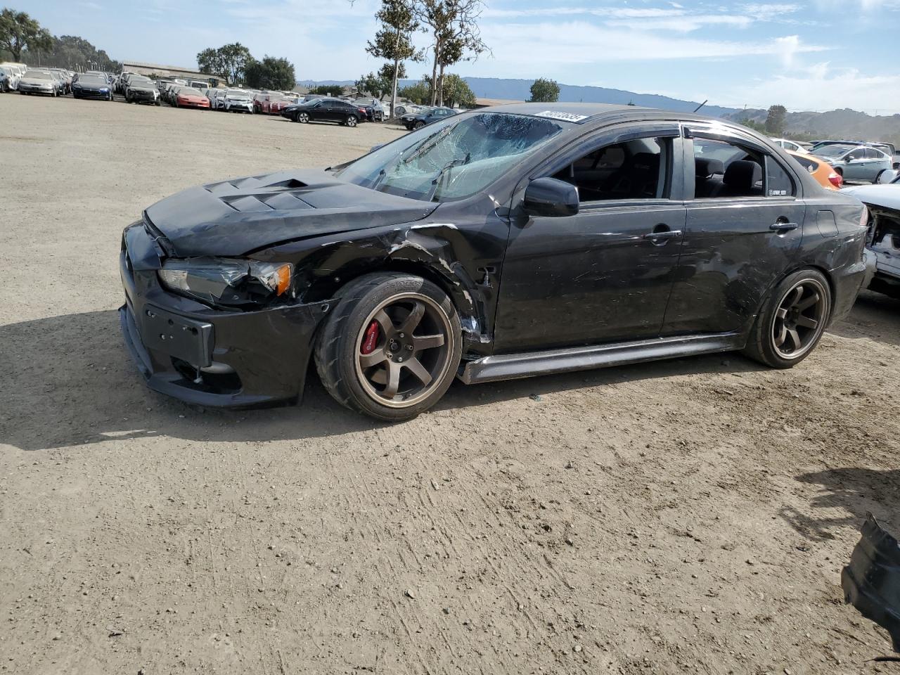 2014 Mitsubishi Lancer Evolution GSR, VIN JA32W8FV3EU013560 — Front end