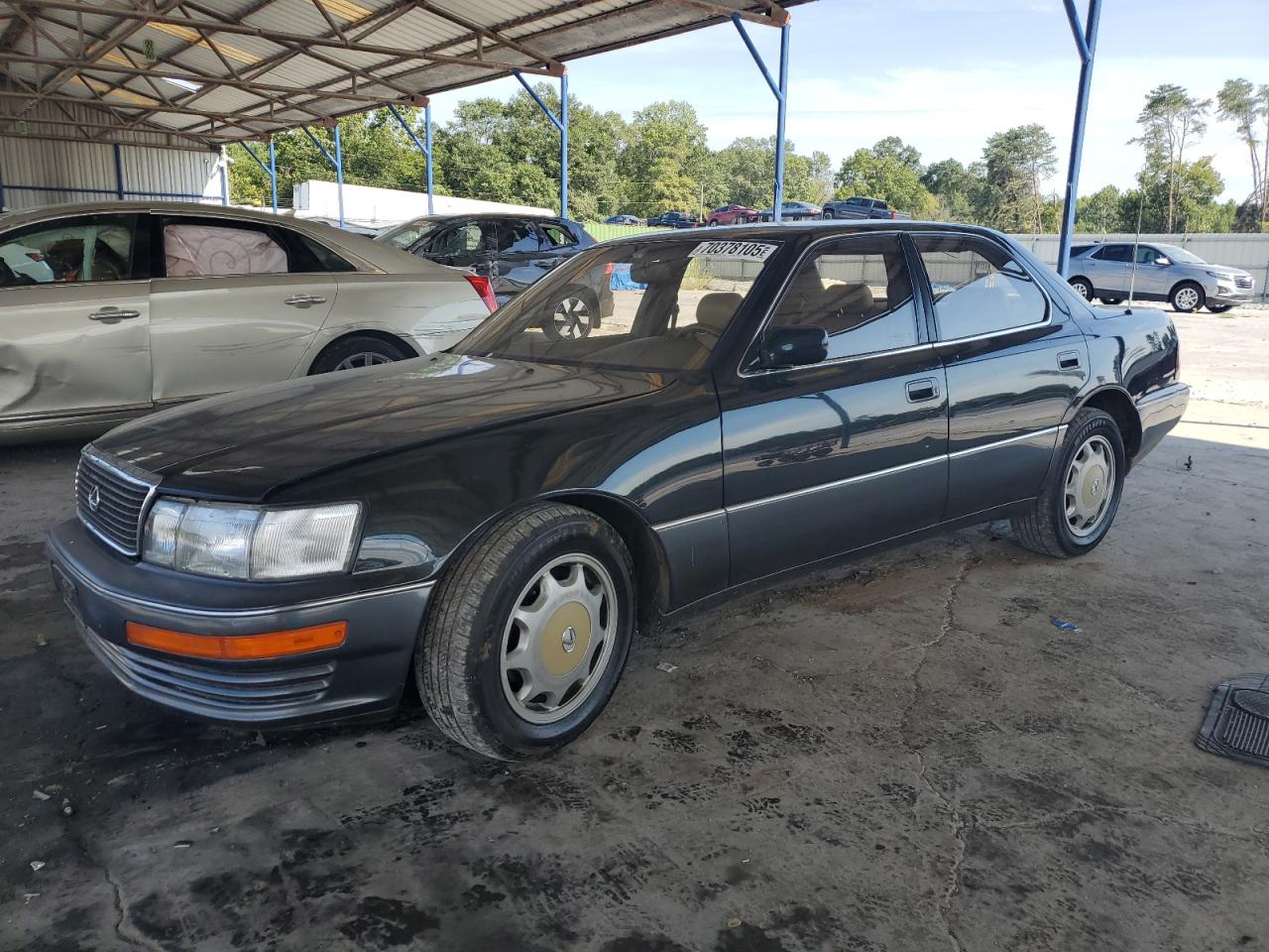 1994 Lexus LS 400, VIN JT8UF11E5R0210105 — Front end