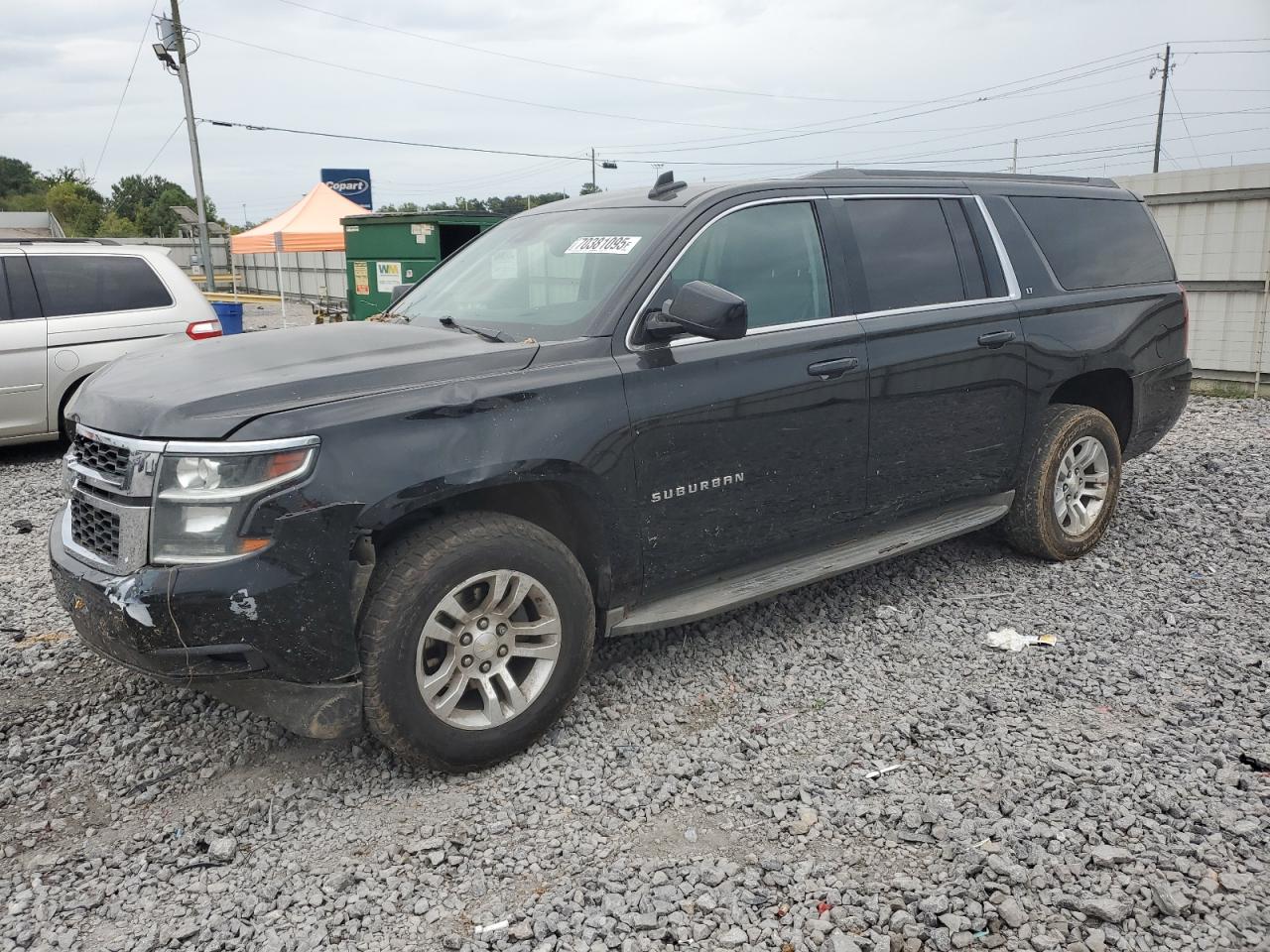 2016 Chevrolet Suburban LT, VIN 1GNSCHKC4GR242566 — Front end