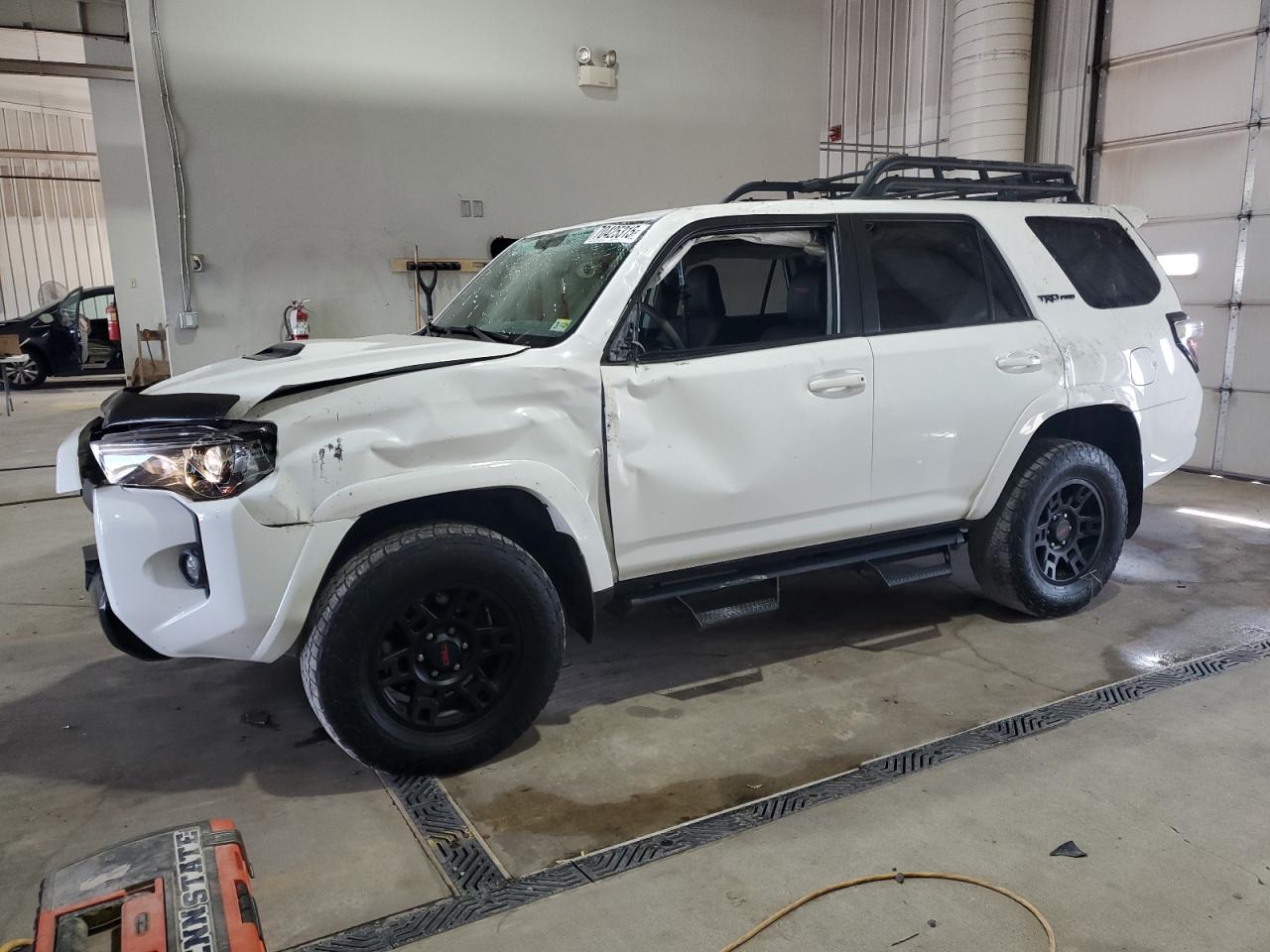 2019 Toyota 4Runner TRD Pro, VIN JTEBU5JR3K5706081 — Rollover