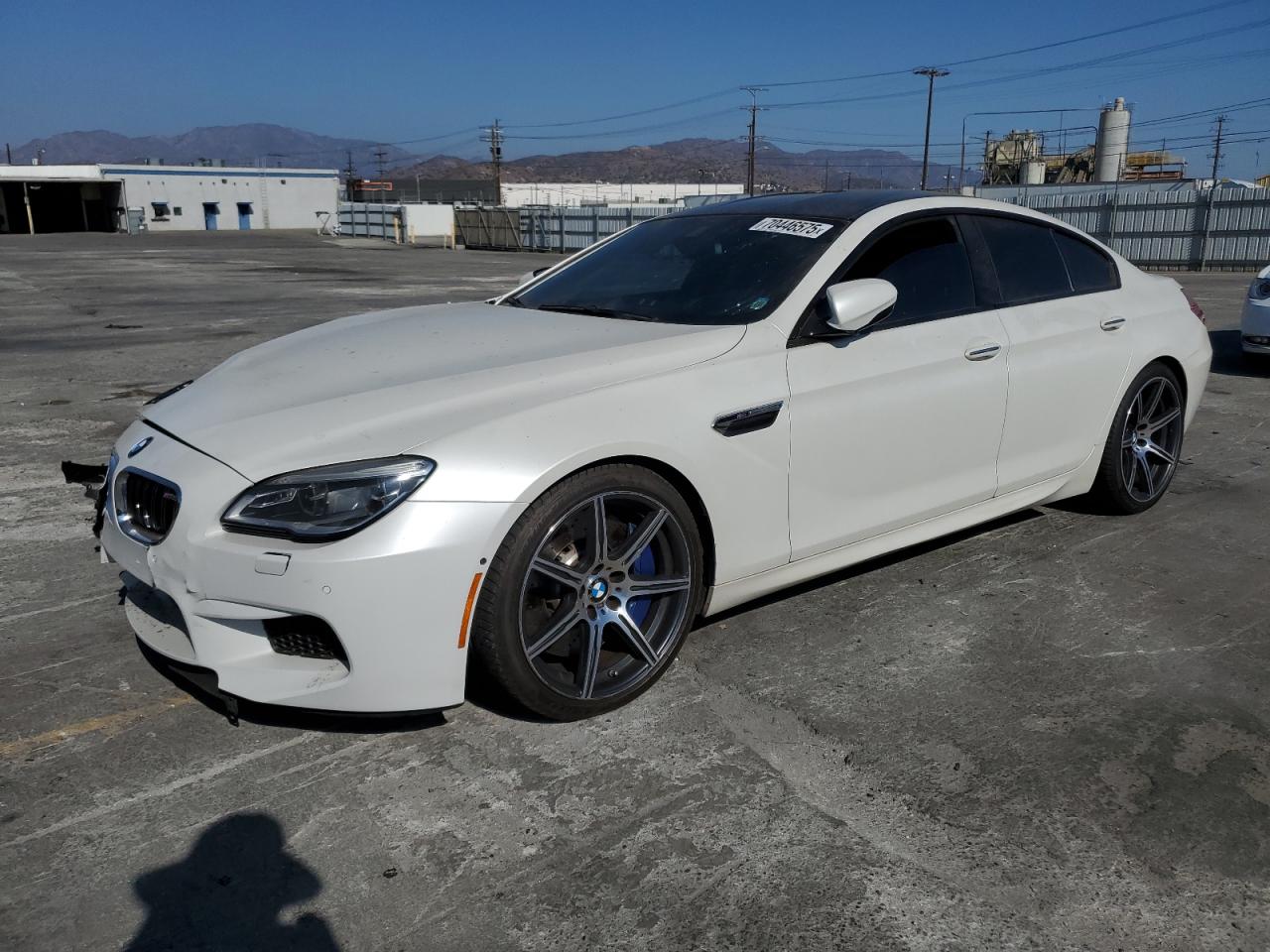2017 BMW M6, VIN WBS6E9C50HG437421 — Front end