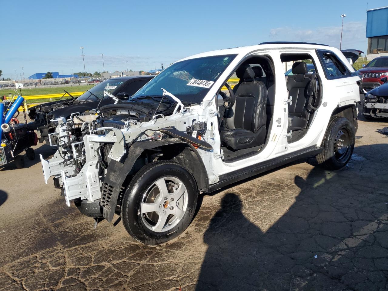 2025 Jeep Grand Cherokee, VIN 1C4RJYB61S8665921 — Stripped