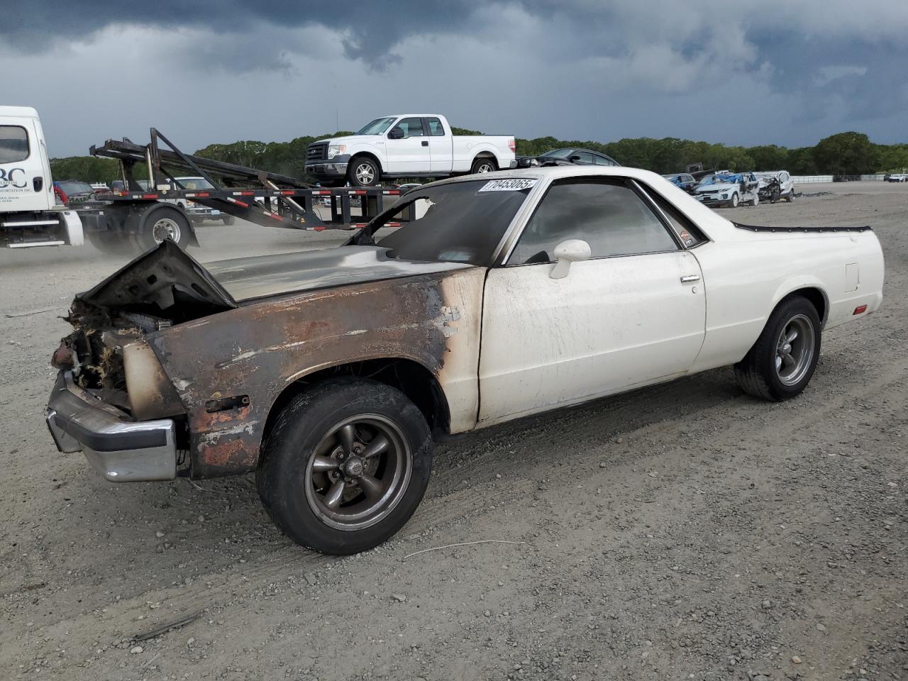 1985 Chevrolet El Camino, VIN 3GCCW80H4FS906265 — Engine fire