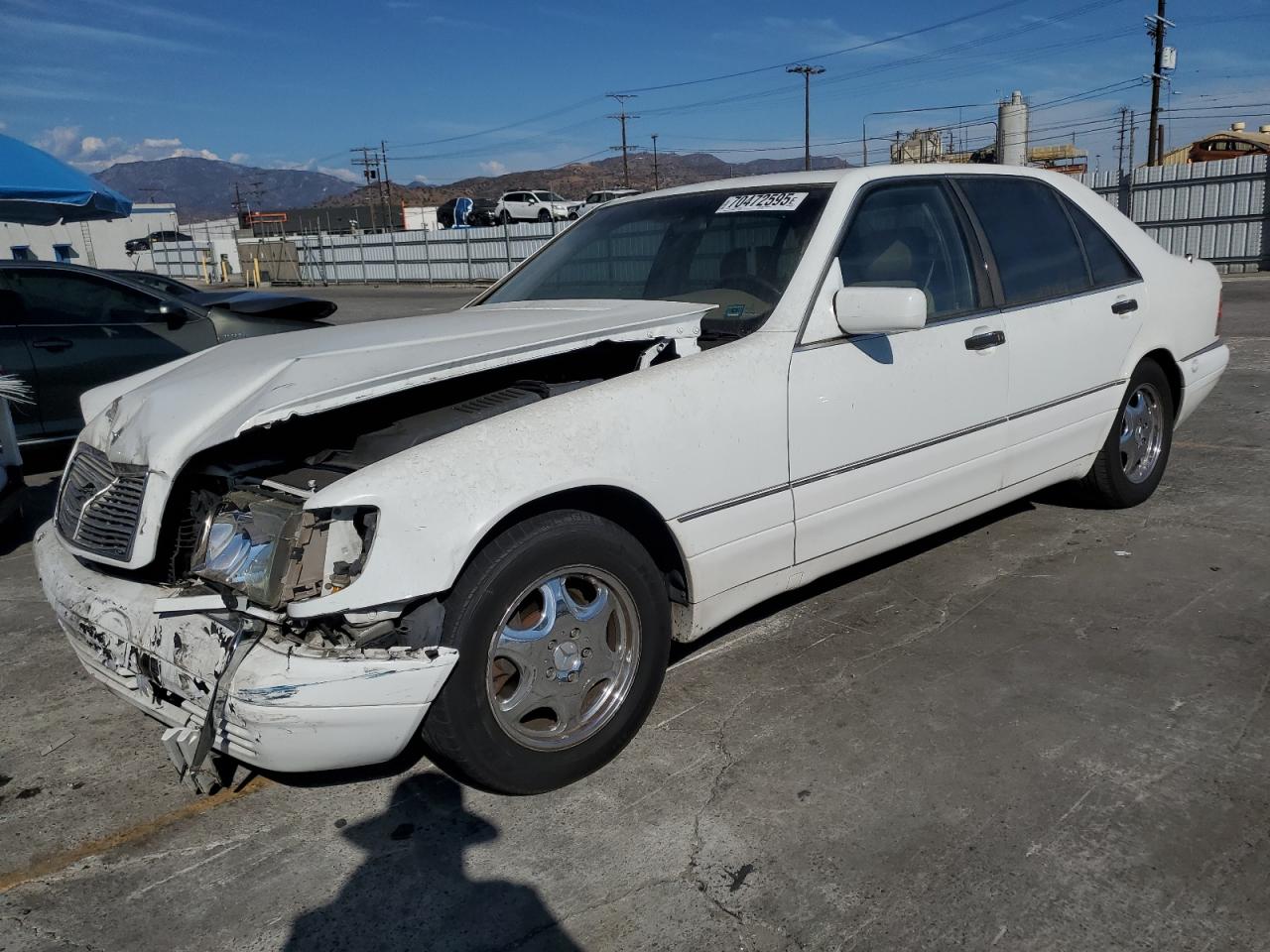 1999 Mercedes-Benz S 320/430/500, VIN WDBGA33G8XA410926 — Front end