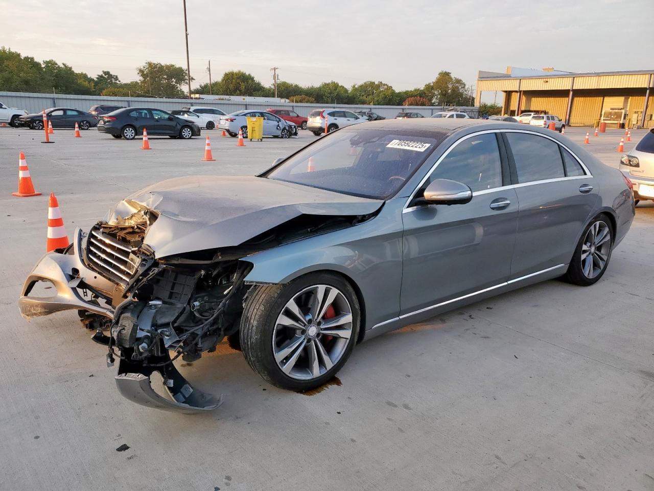 2015 Mercedes-Benz S 550, VIN WDDUG8FB8FA129908 — Front end