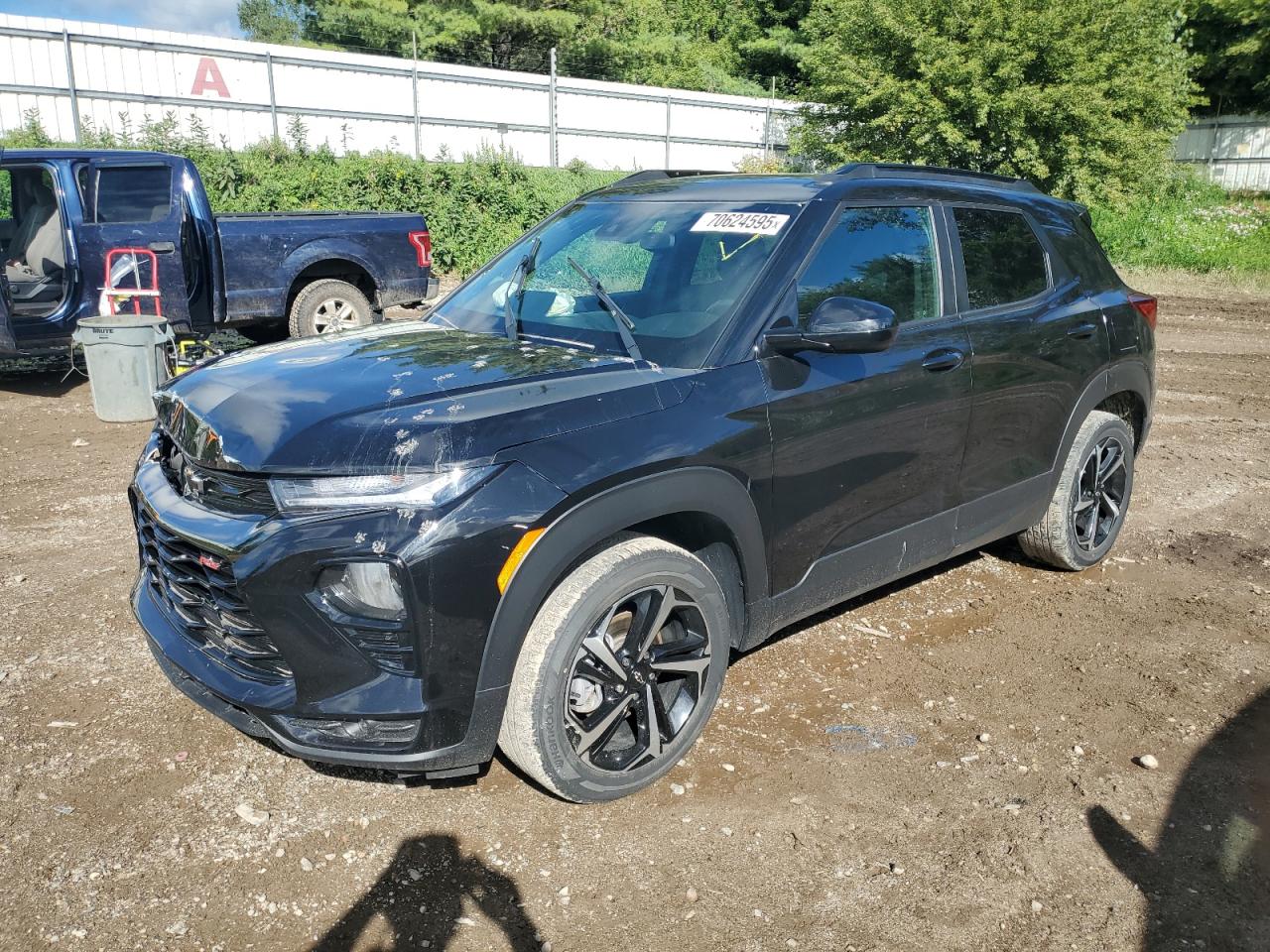 2022 Chevrolet TrailBlazer RS, VIN KL79MTSL5NB045075 — Front end