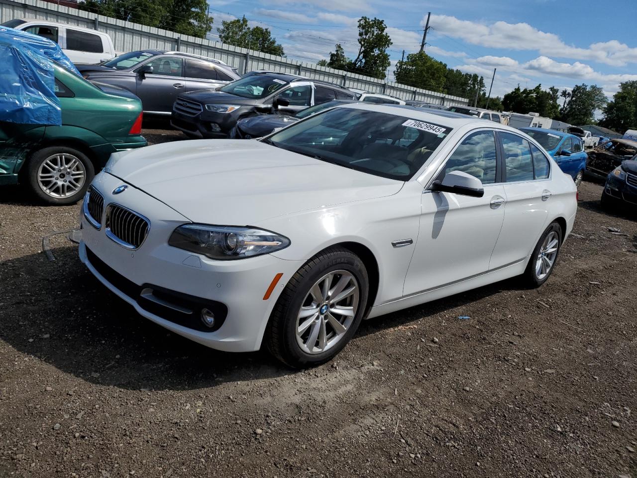 2016 BMW 5 Series 528i xDrive, VIN WBA5A7C53GG151772 — Front end