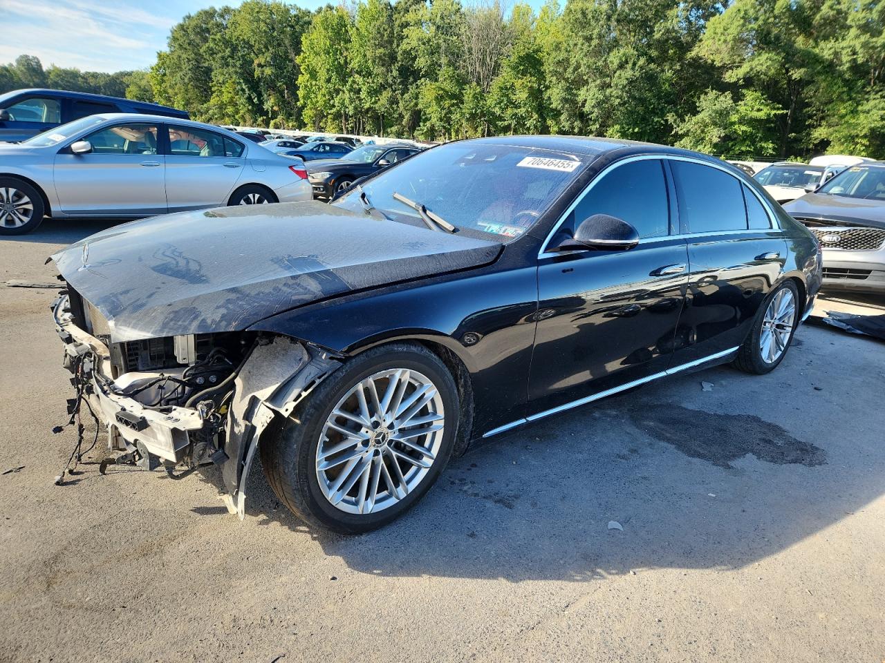 2021 Mercedes-Benz S 580, VIN W1K6G7GB1MA044729 — Front end
