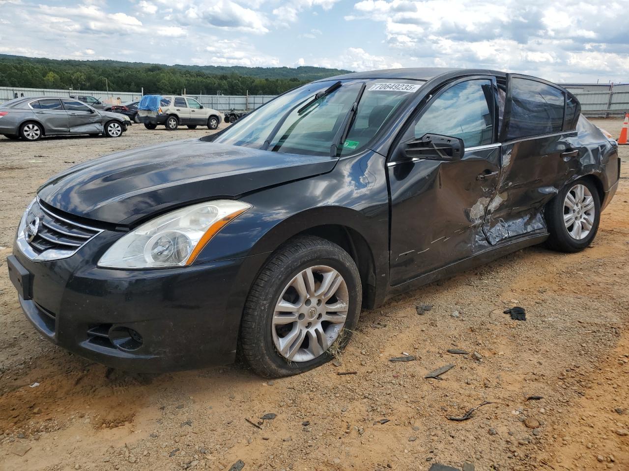 2011 Nissan Altima S, VIN 1N4AL2AP1BC179515 — Side