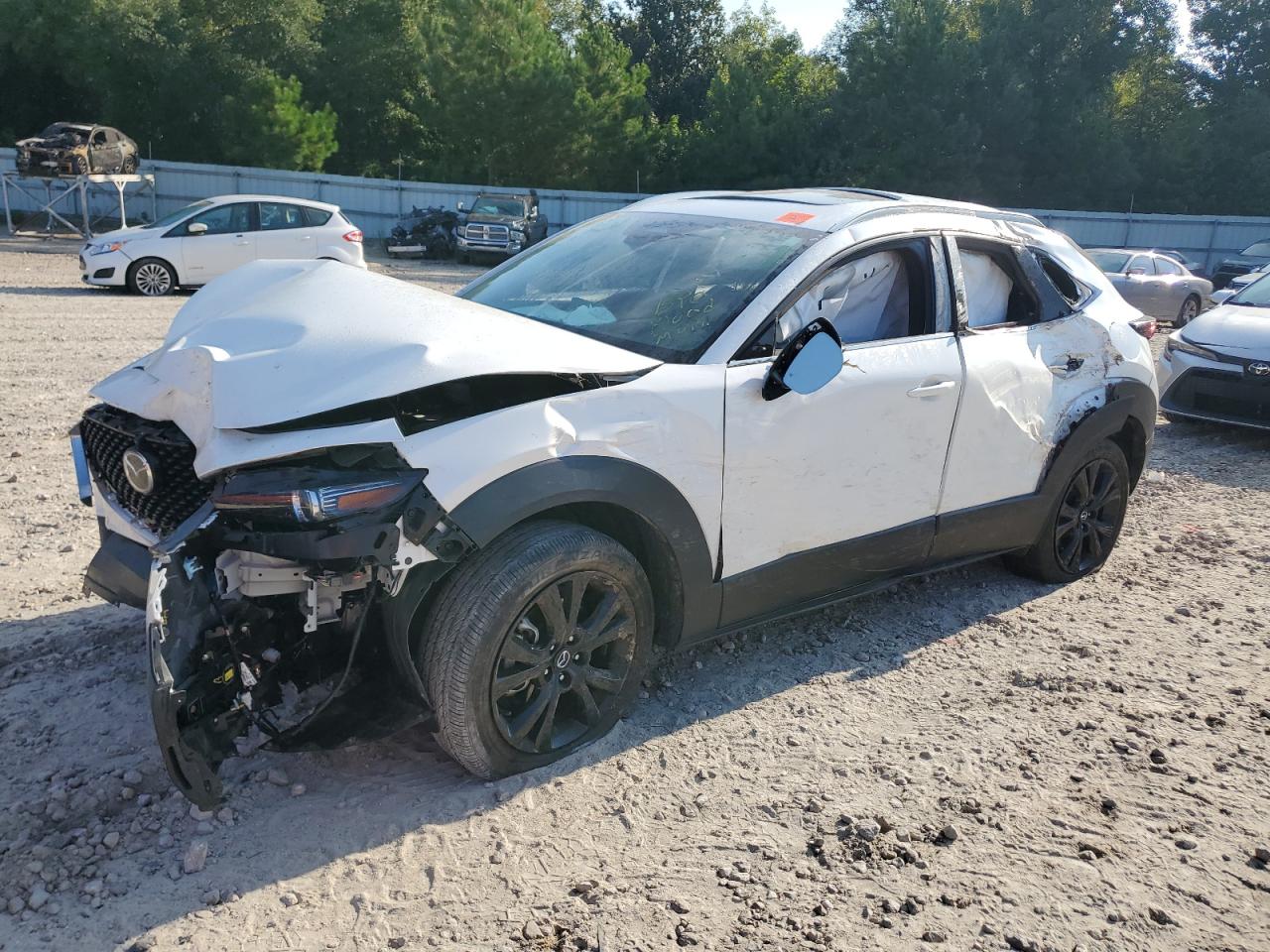 2024 Mazda CX-30 Premium Plus, VIN 3MVDMBEYXRM600047 — Front end