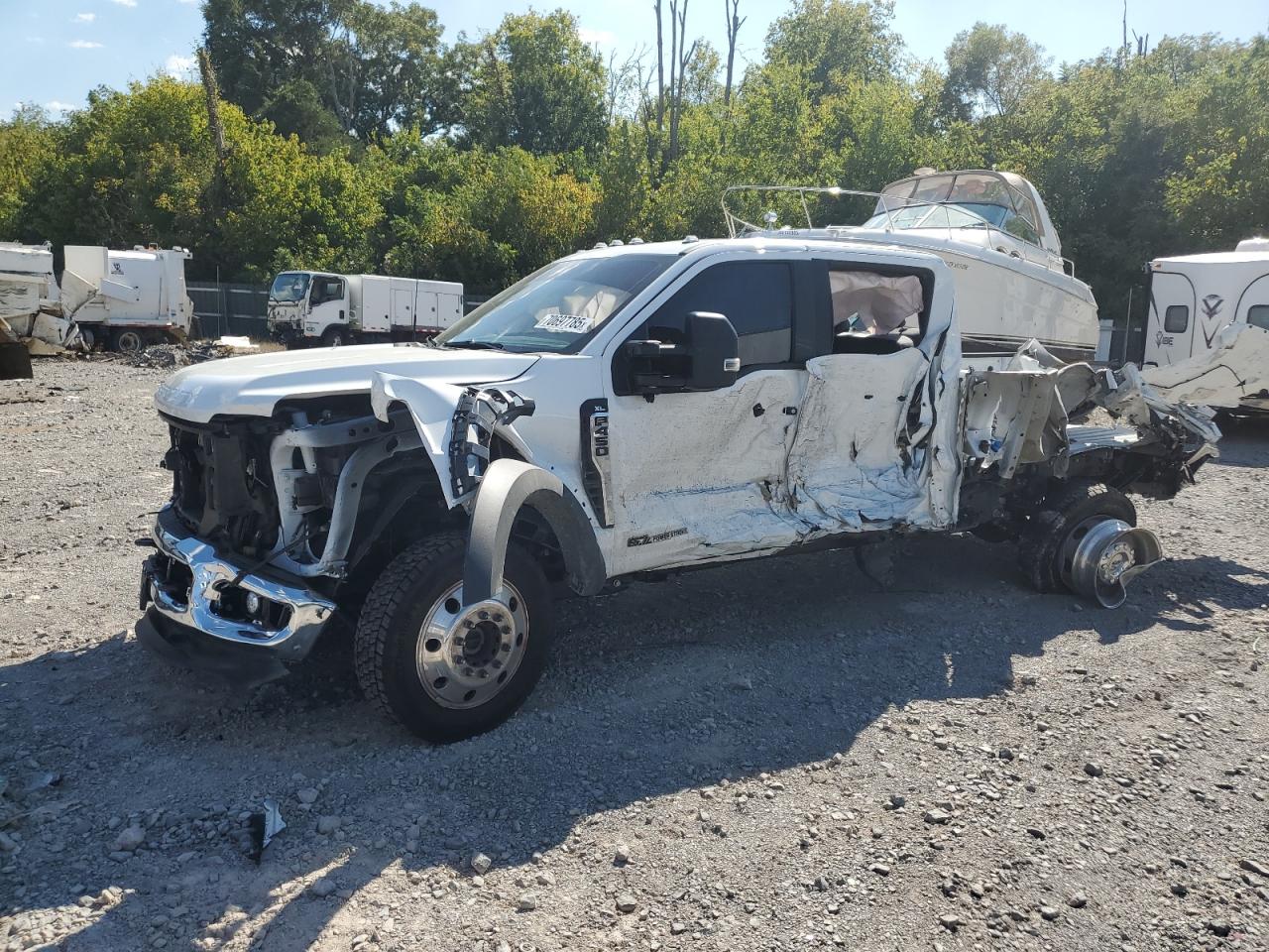 2025 Ford F-450 XL, VIN 1FT8W4DT2SED56162 — Фото с аукциона