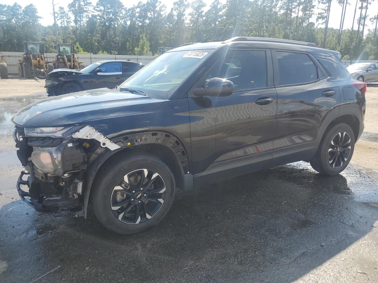 2022 Chevrolet TrailBlazer LT, VIN KL79MPSL8NB049239 — Front end